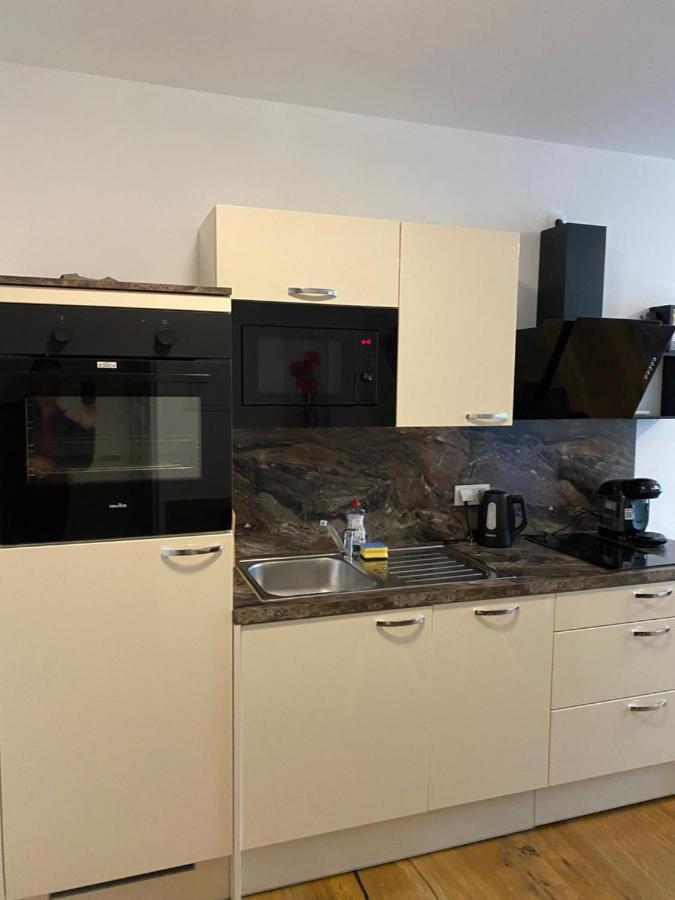 Modern Apartment With Balcony Near City Center Βιέννη Εξωτερικό φωτογραφία