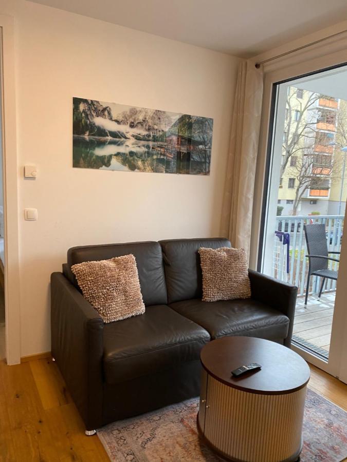 Modern Apartment With Balcony Near City Center Βιέννη Εξωτερικό φωτογραφία