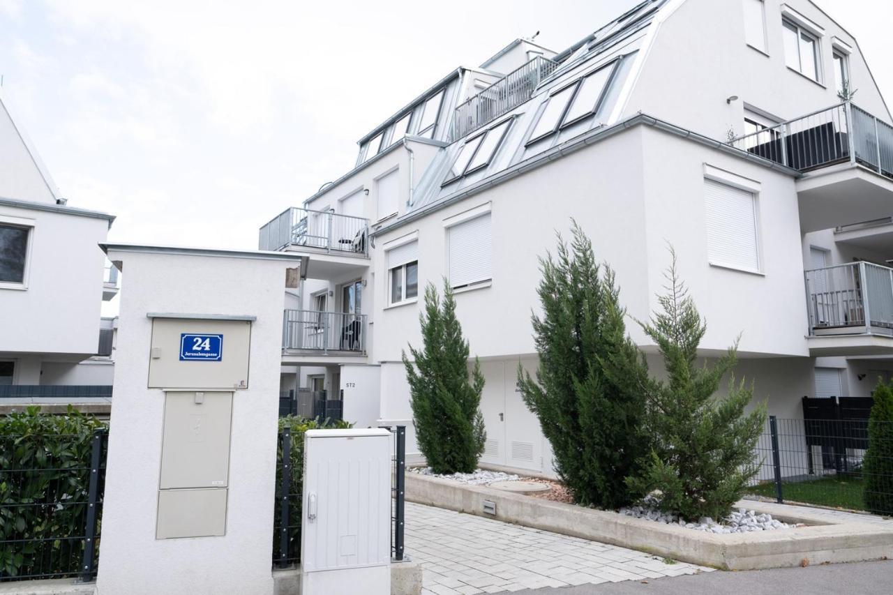 Modern Apartment With Balcony Near City Center Βιέννη Εξωτερικό φωτογραφία